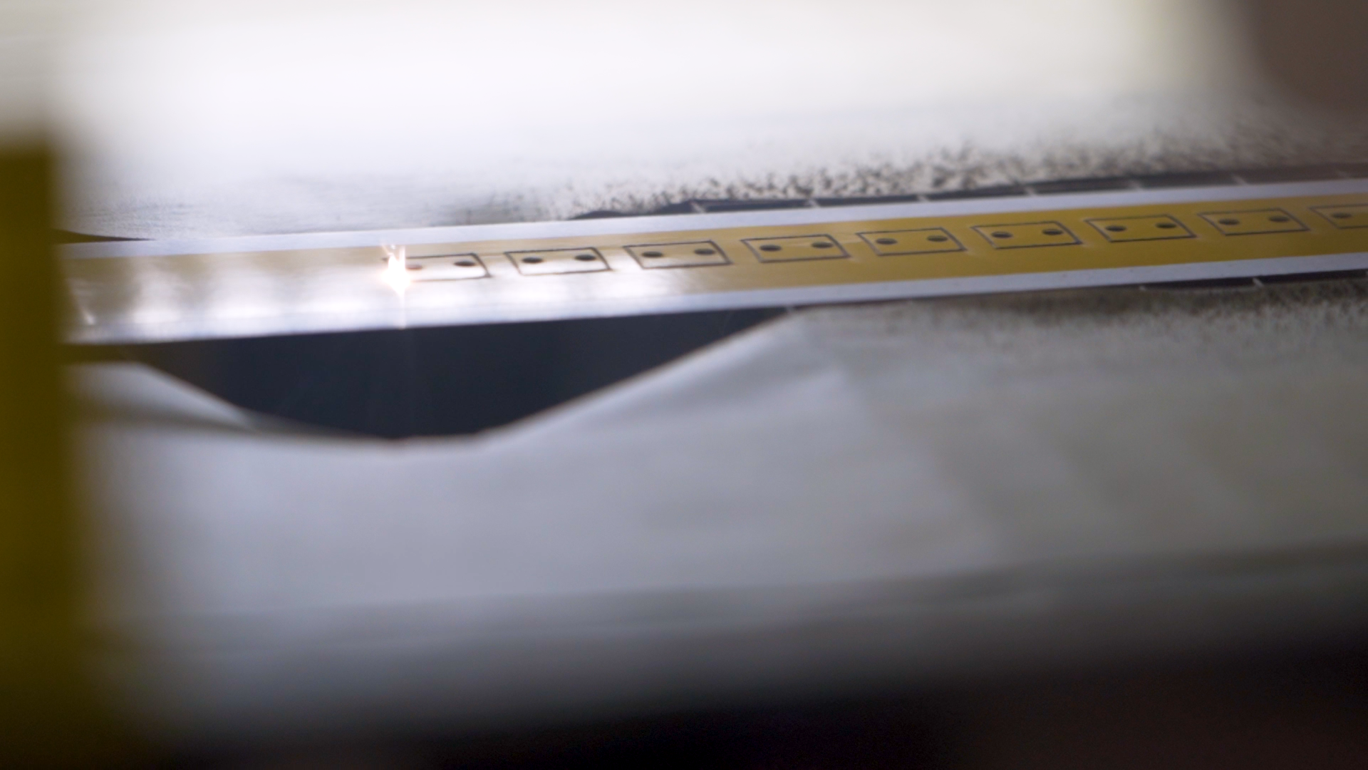  Laser Cut or Digital Knife Prototyping?